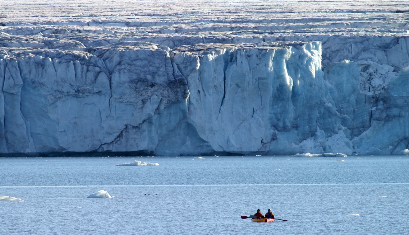 冰川皮划艇